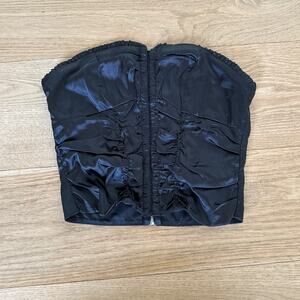 Superdown - Hook & Eye Ruched Strapless Corset Top in Black